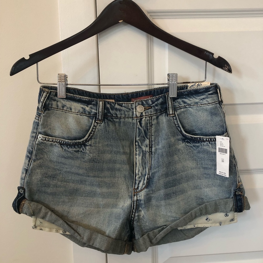 NWT Pilcro high waist jean shorts